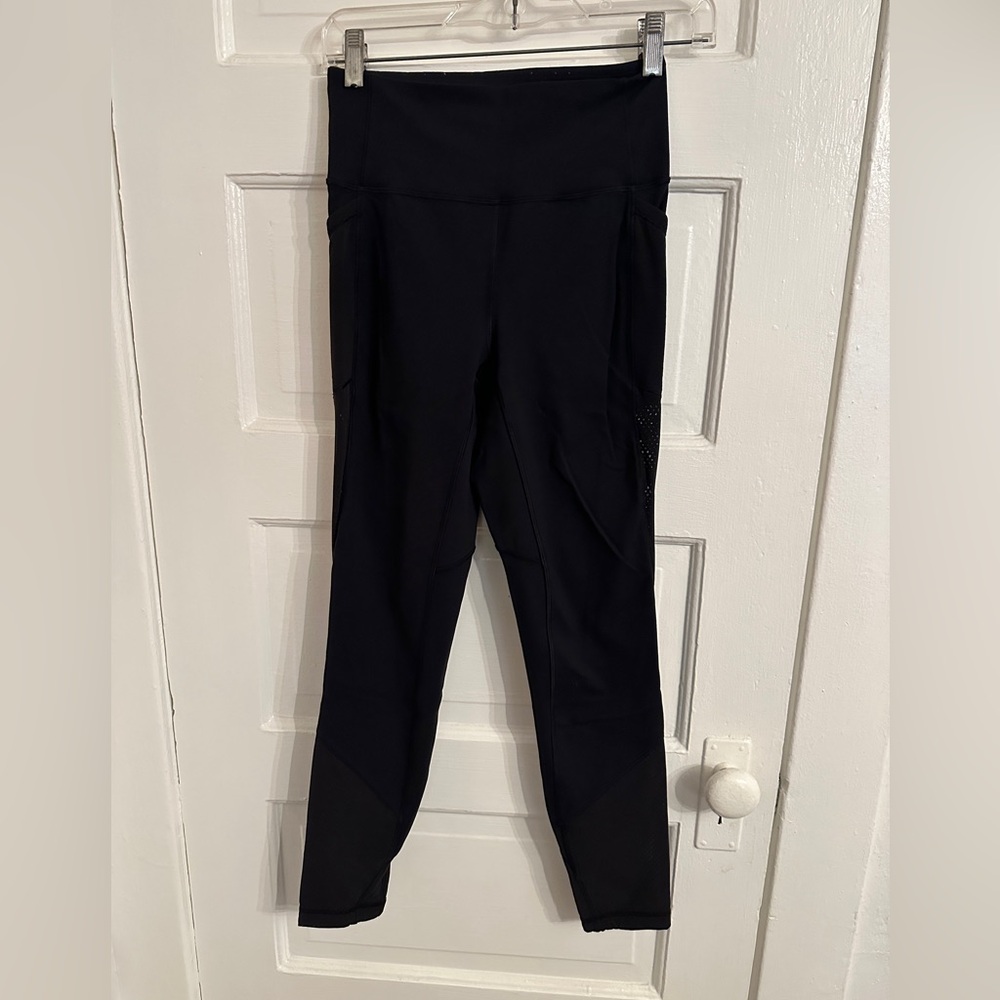 Lululemon black leggings